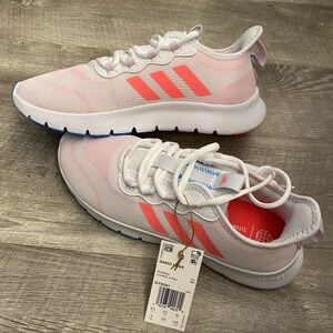 Adidas Women’s Sz 8 NWT Nario Move Coral and White Running Shoes